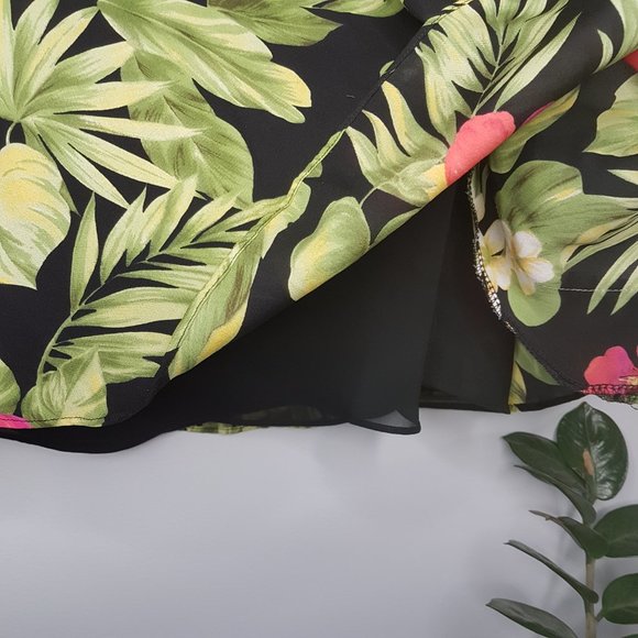 🌏 Lauren Ralph Lauren 100% Silk Floral Maxi Skirt - Size 6P - Picture 2 of 7